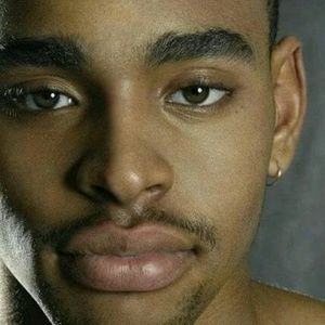 Meet your Posher, Devonne