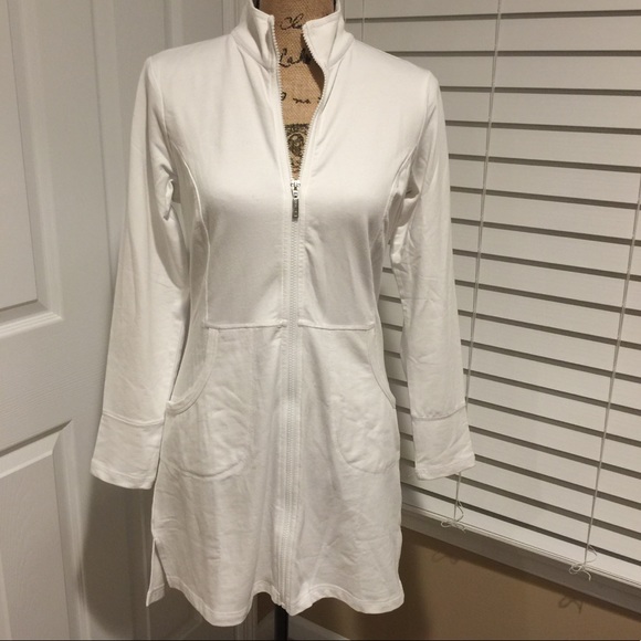 D & Co active Jackets & Blazers - 🌺 D & CO. ACTIVE 🌺 Awesome Active Wear Jacket