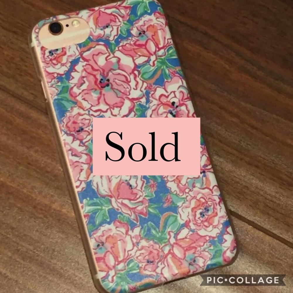 Lilly Pulitzer's "Lucky Charms" print Iphone case