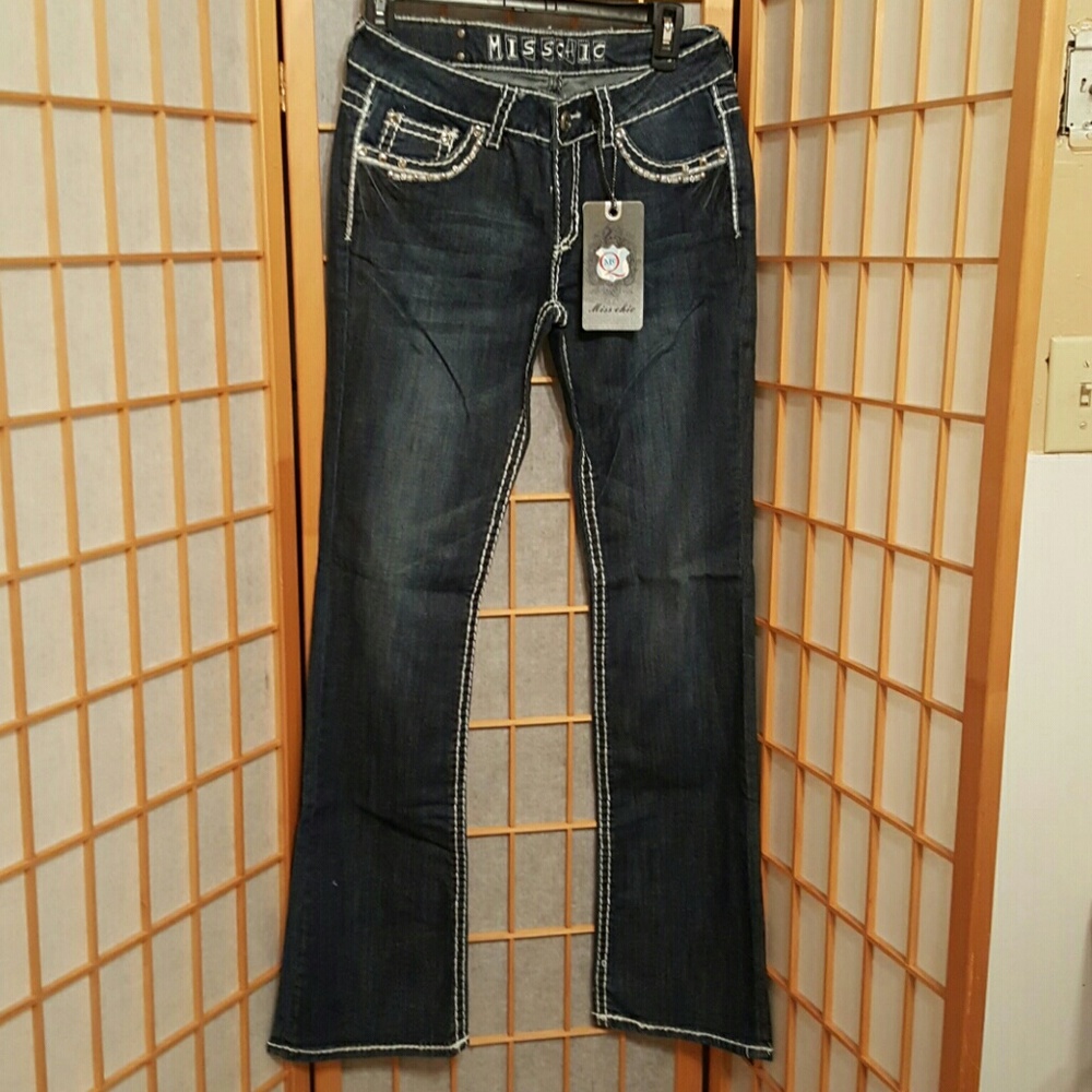 Jeans - Picture 3 of 3