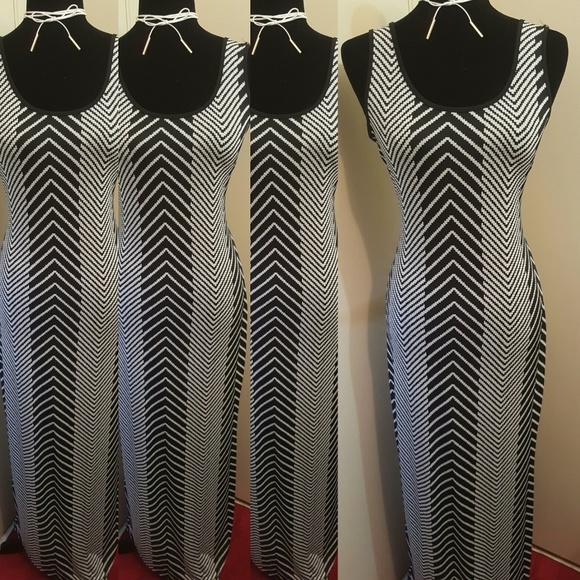 Vintage and modern clothing - Picture 7 of 8