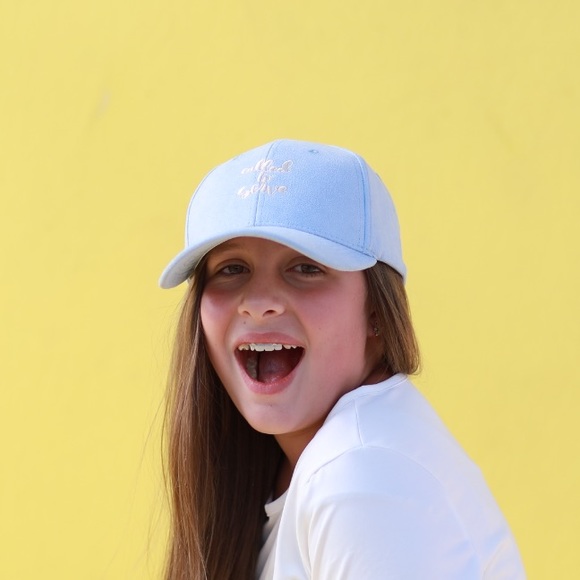 Meet your Posher, Taylor - Picture 1 of 1