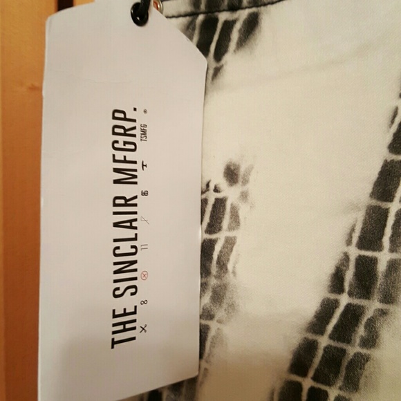 Pants - Picture 2 of 4