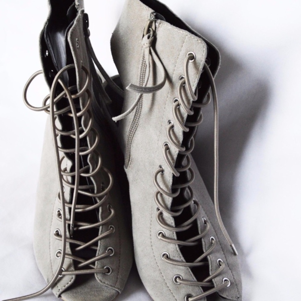 Rebecca Minkoff wedge suede sandal ❤️