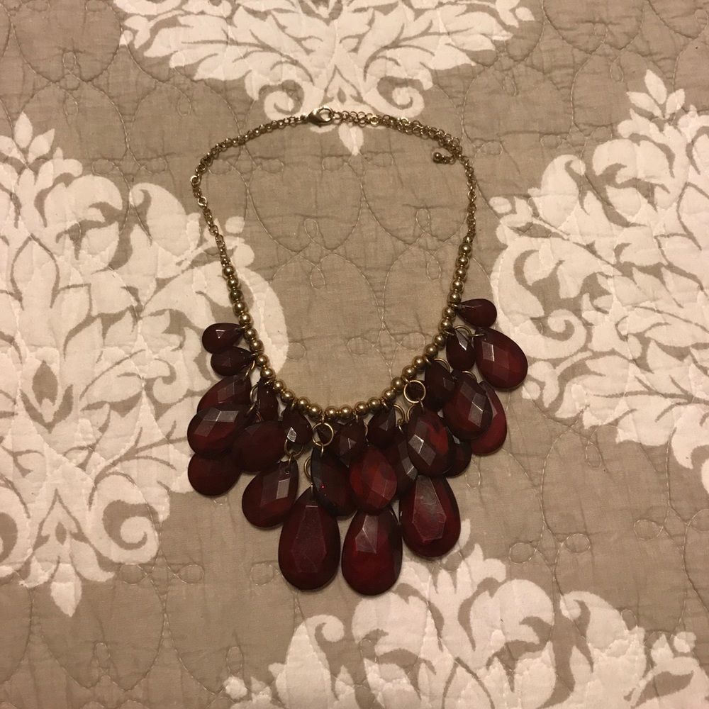 Charming Charlie statement necklace