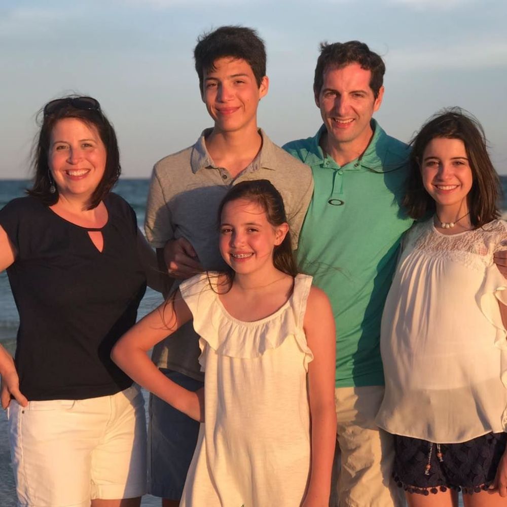 Meet your Posher, Cristy