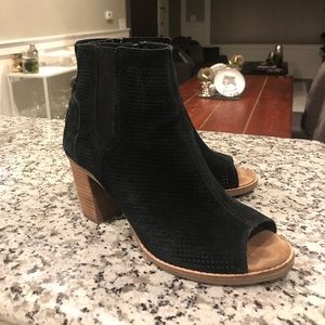 Toms Heeled Open Toe Booties