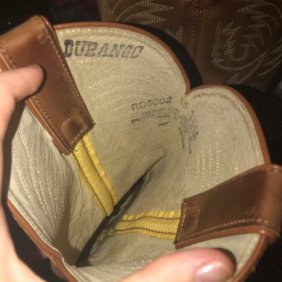 Boots - Picture 3 of 3