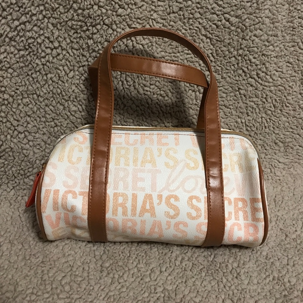 NWOT!!! Makeup bag by Victoria's Secret