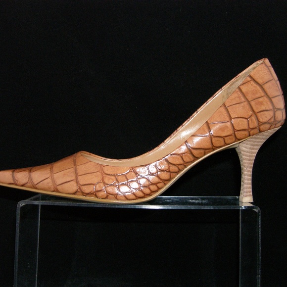 Nine West 'Nuncio' reptile print pointed pumps 9M - Picture 7 of 8