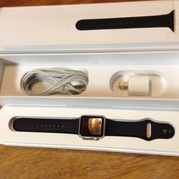 Apple Watch - Picture 1 of 1