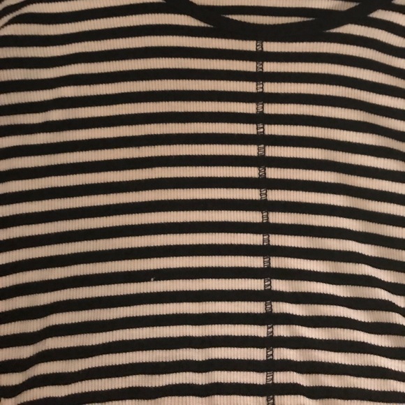 Cropped striped shirt - Picture 2 of 2