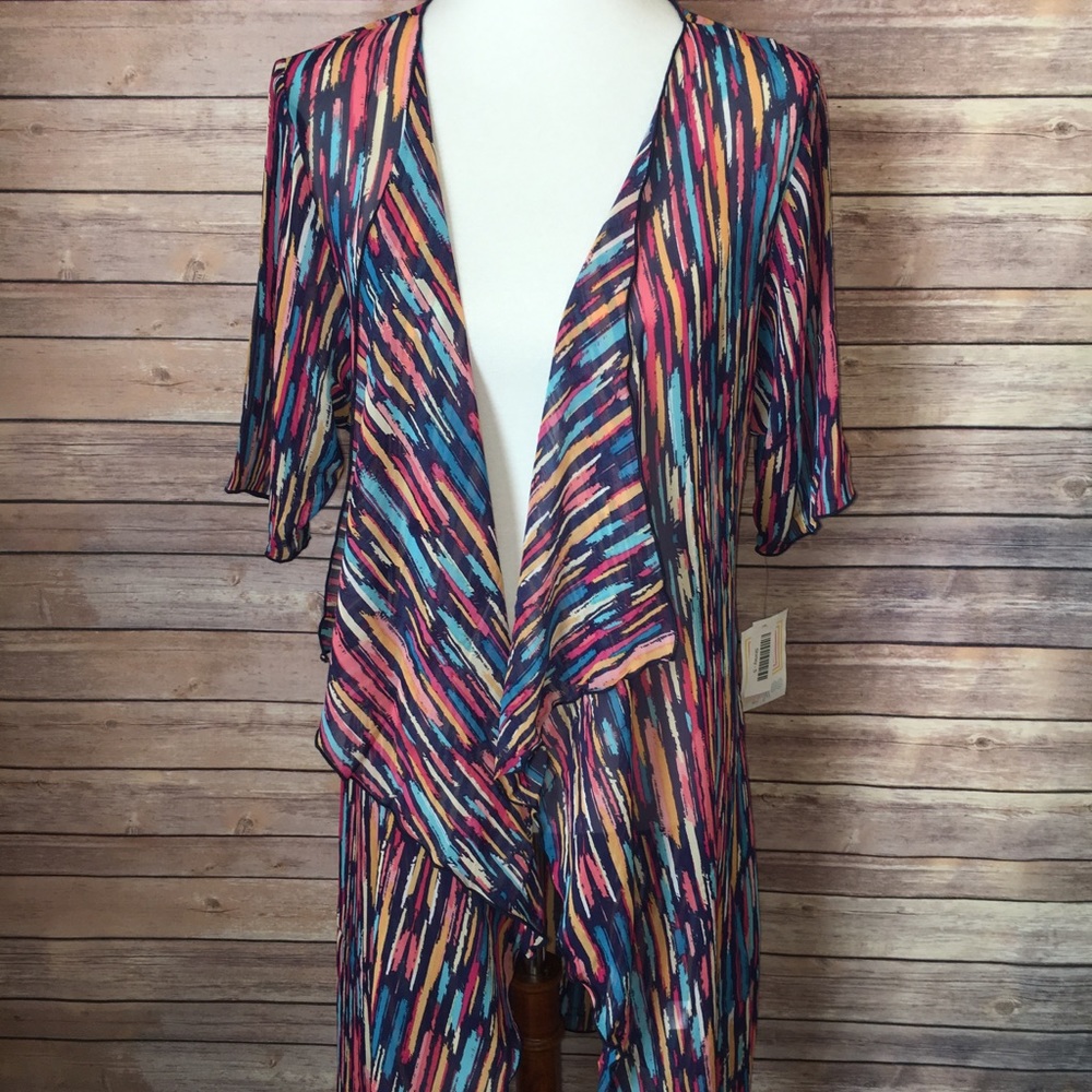 Gorgeous watercolor lularoe Shirley