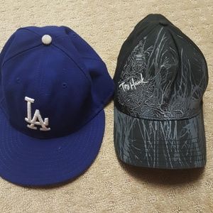 2 hats never worn