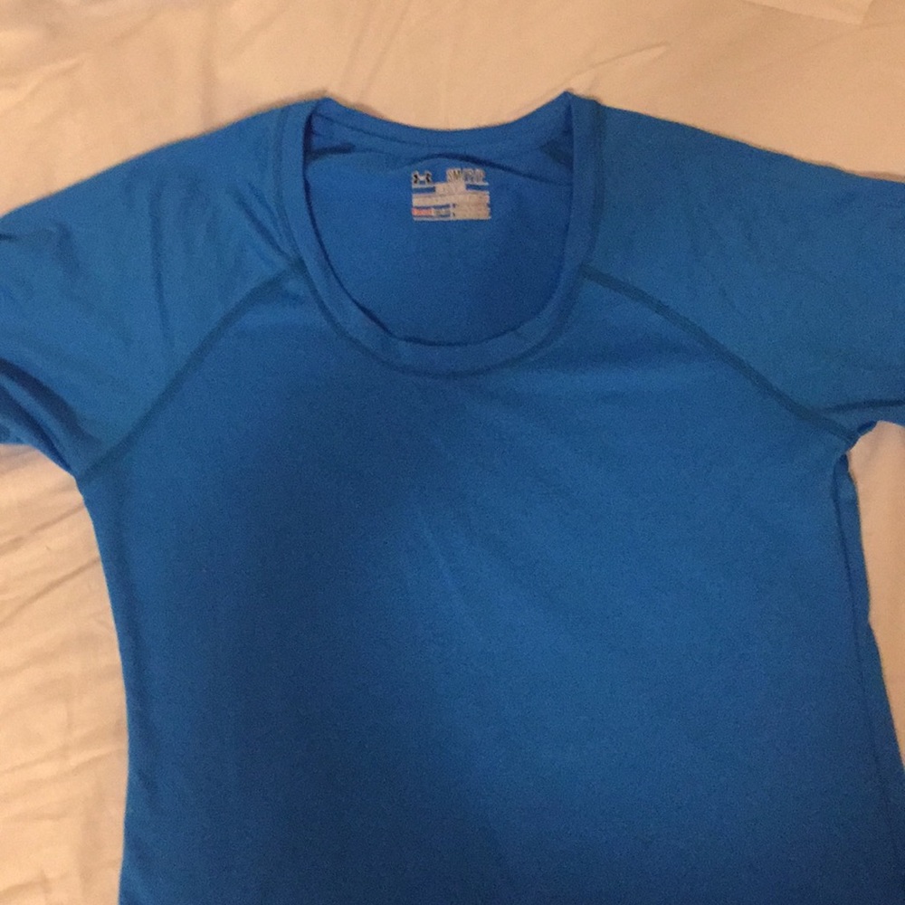 Under armour heat gear top