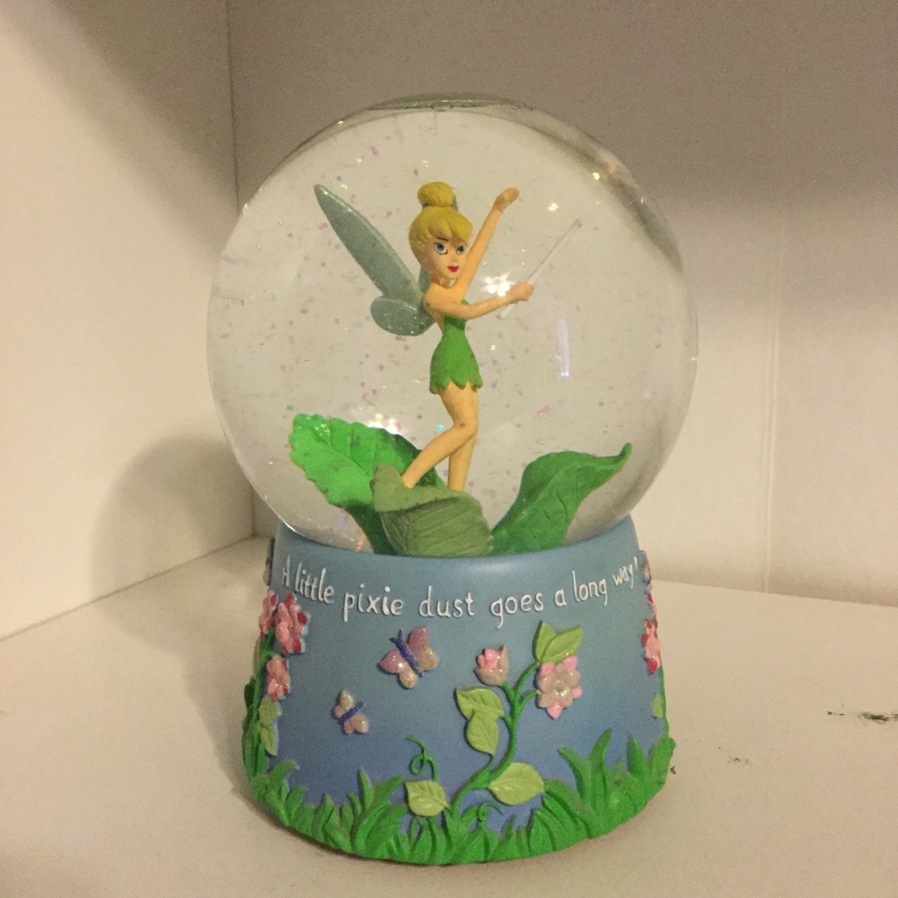 DISNEY Tinkerbell snow globe