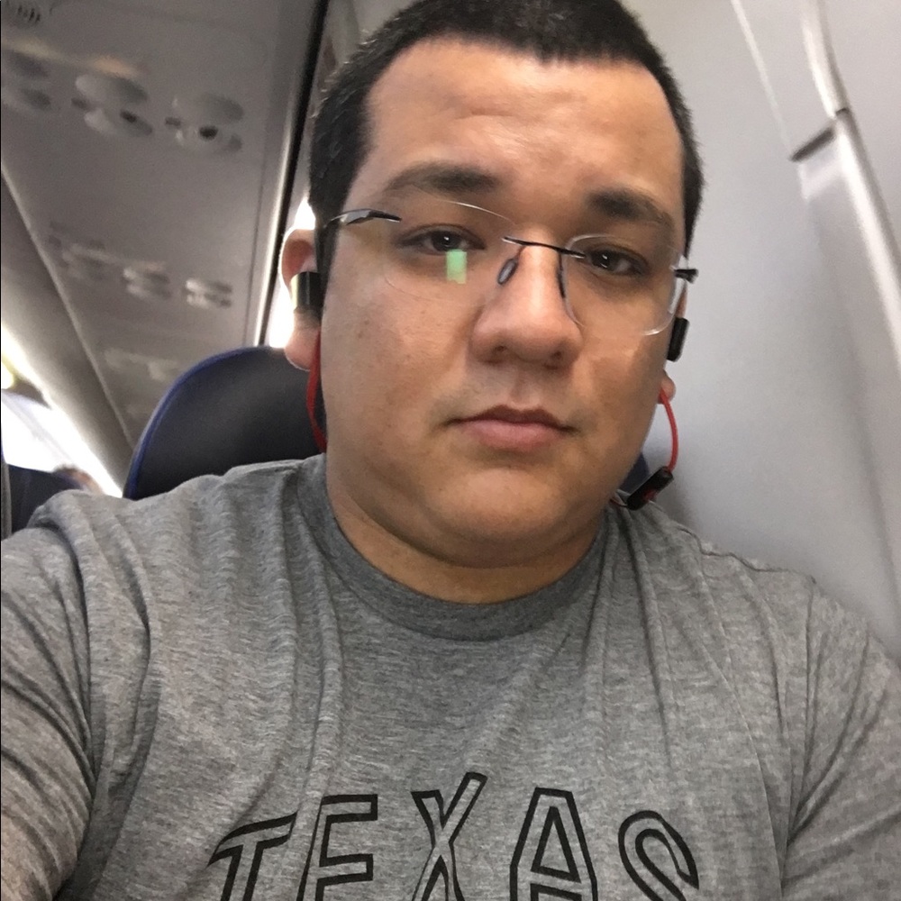 Meet your Posher, Alex