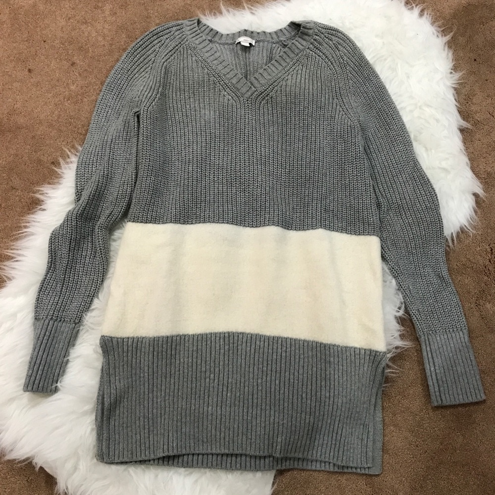 Gap Knit sweater