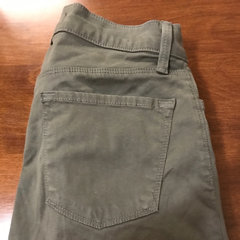 OLIVE JEANS- J BRAND
