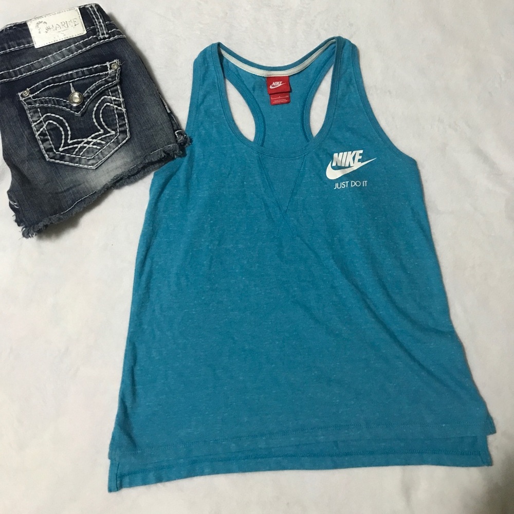 Nike tank NWOT