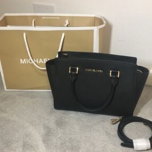Michael Kors Selma bag/crossbody