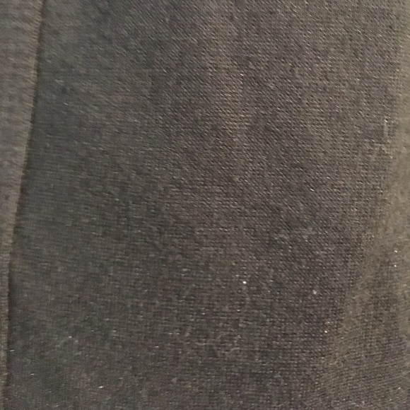 Black Banana Republic Size 8 Stretch Skirt - Picture 3 of 4