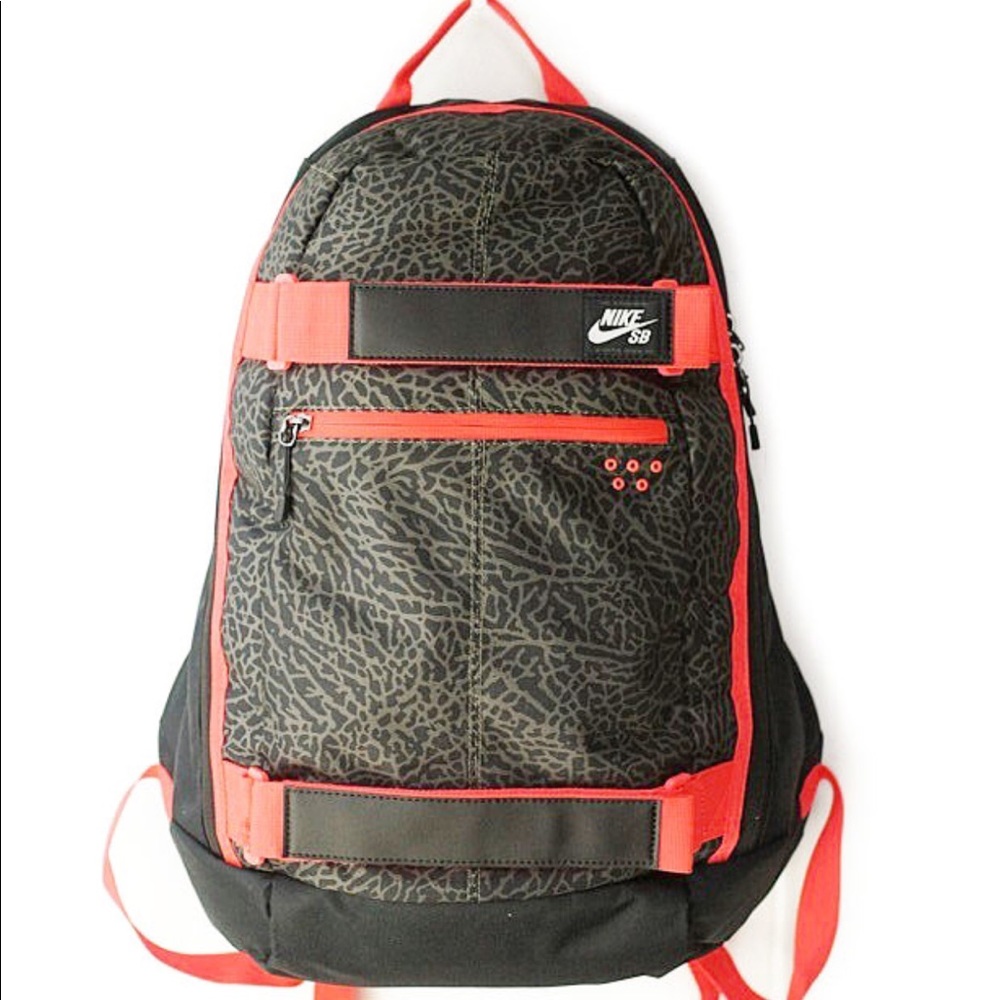 Nike SB Embarca Elephant Coral Backpack