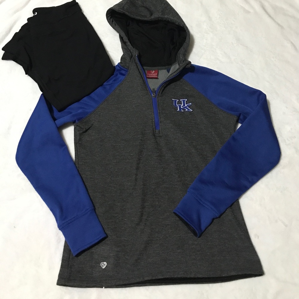 Colosseum hooded U.K. Half zip