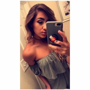 Meet your Posher, Daniela