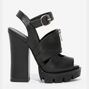 Nasty Gal Shoe Cult Heels 👠 10