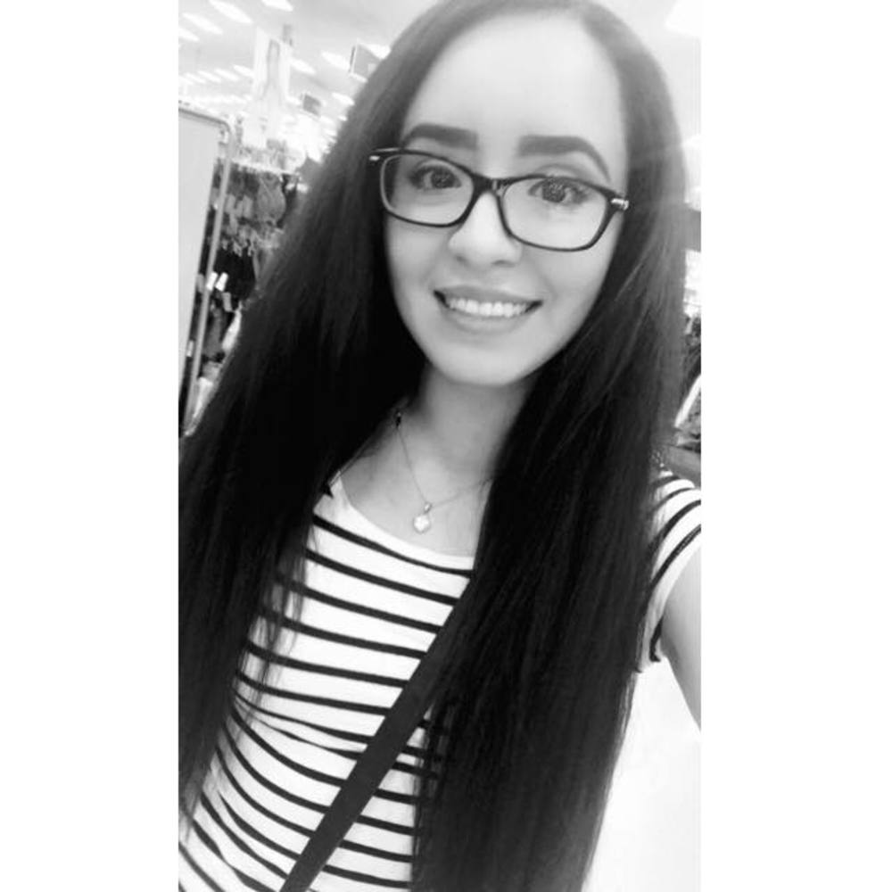 Meet your Posher, Cindy