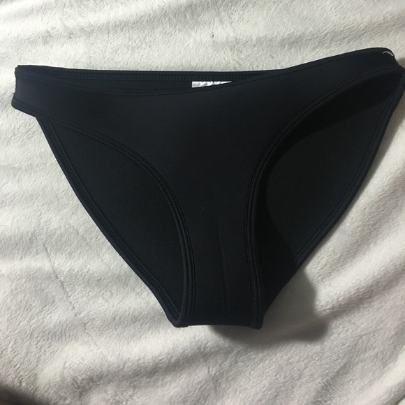 Black neoprene triangle  look alike bikini bottom - Picture 1 of 1