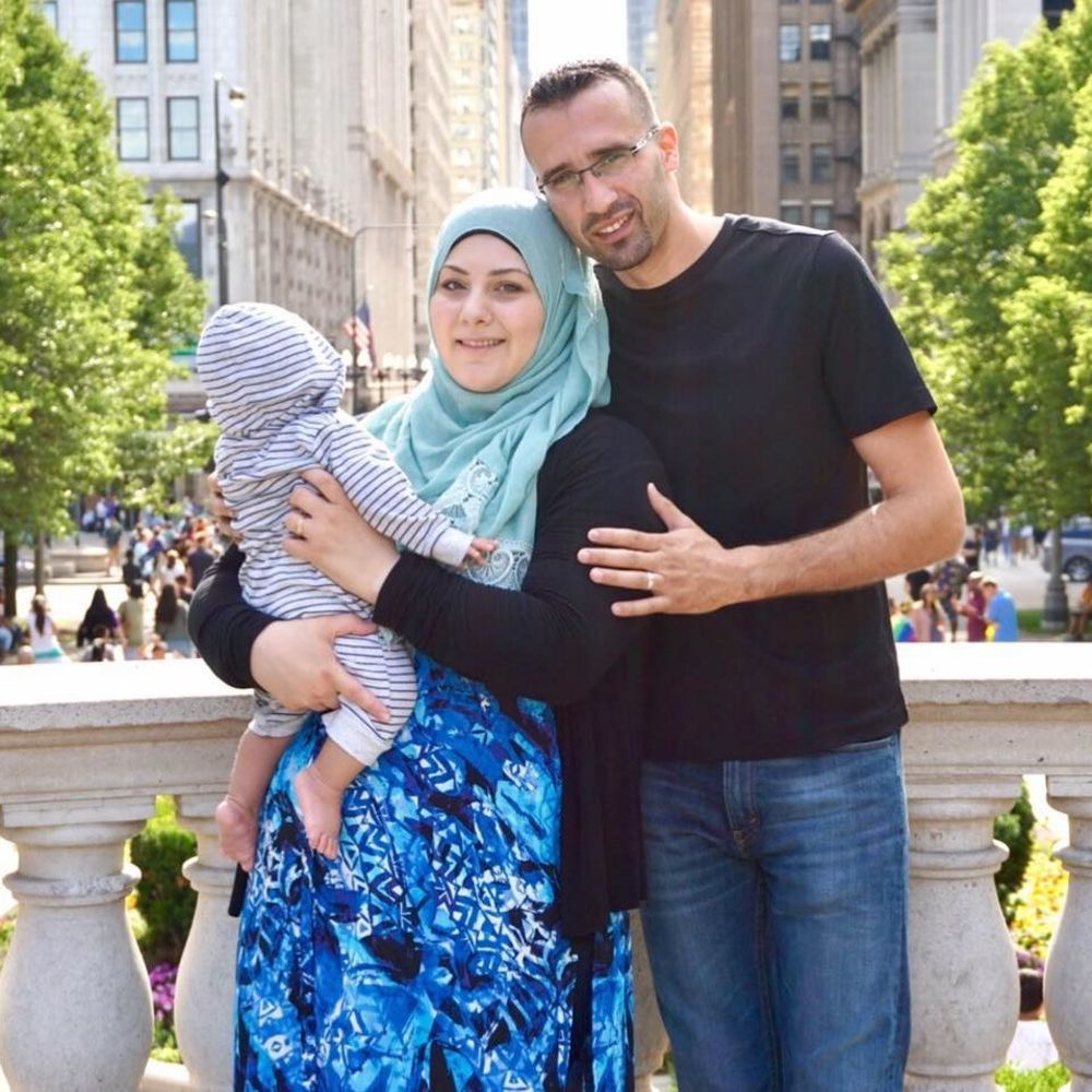 Meet your Posher, Maha