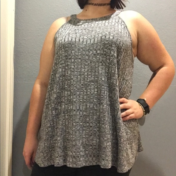 Plus Size Torrid Grey Halter Top - Picture 1 of 2