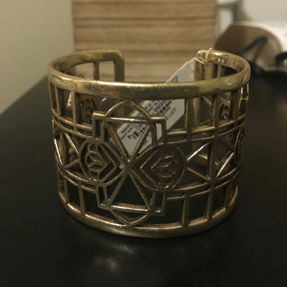 Lucky brand bracelet
