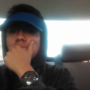 Meet your Posher, Cesar