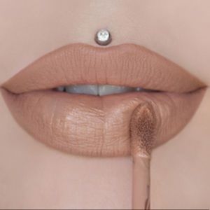 Jeffree Star Cosmetics Hunty