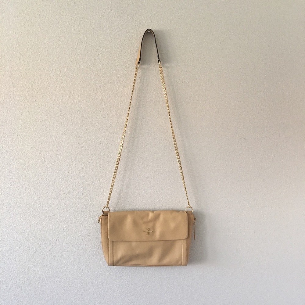 Pour la victoire cross body bag ❗️price cut❗️