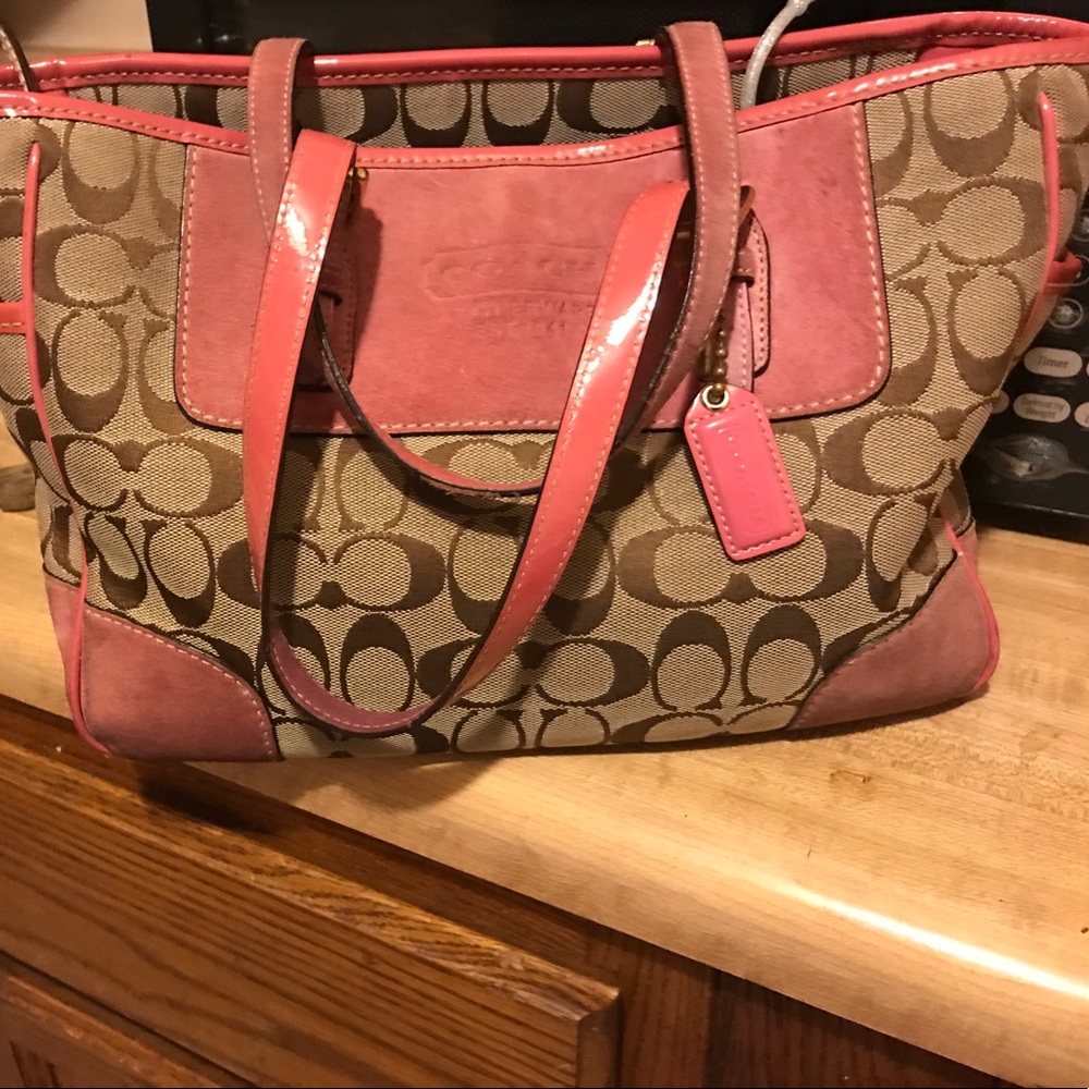 Coach purse . Gently used