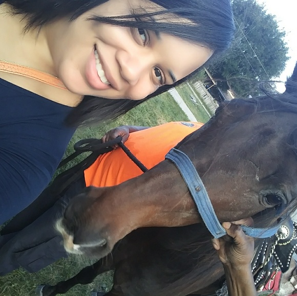 Meet your Posher, Star - Picture 2 of 2