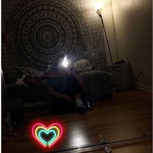 Meet your Posher, Janelle