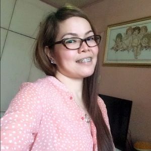 Meet your Posher, Felice