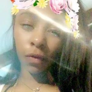 Meet your Posher, Ayanna