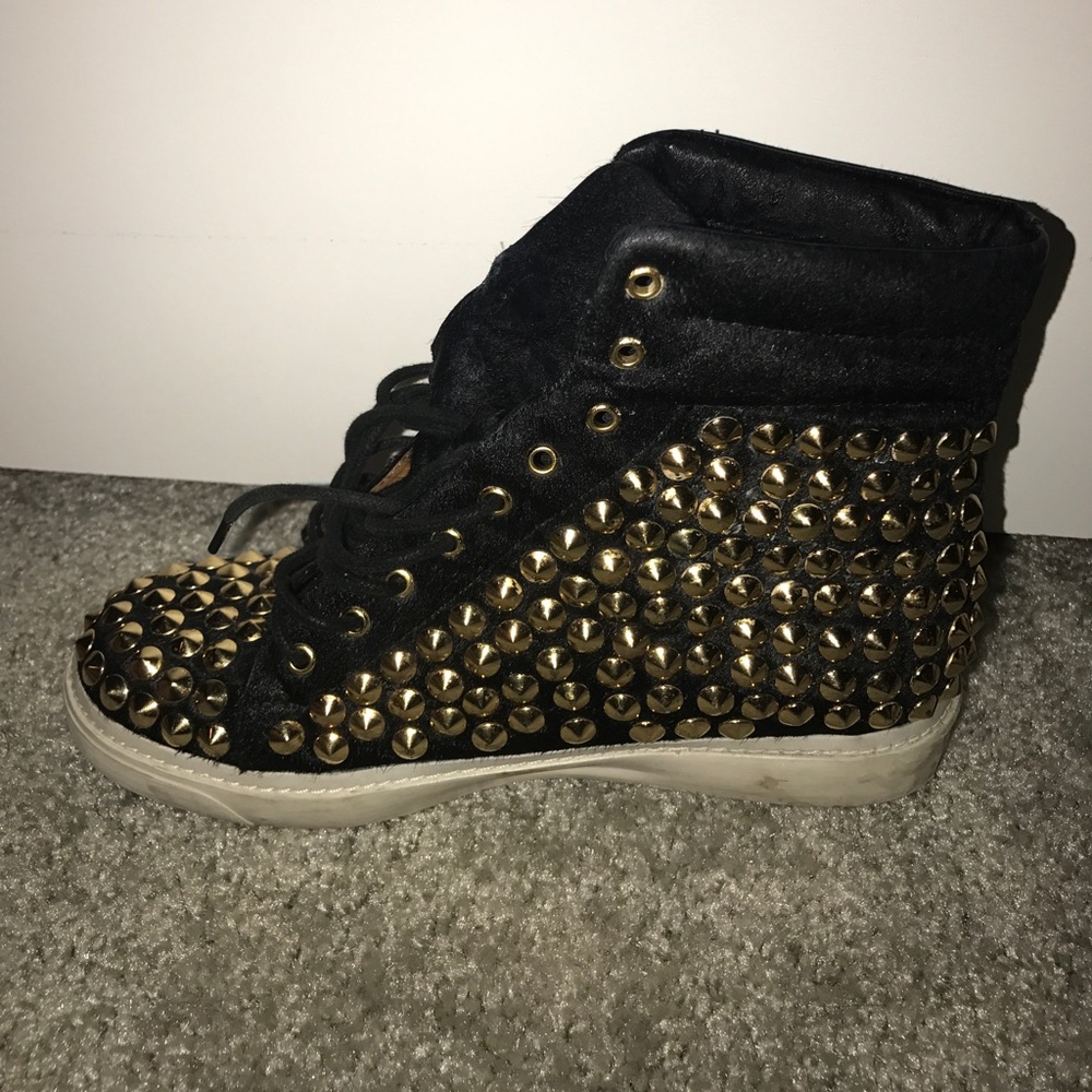 High top studded sneaker