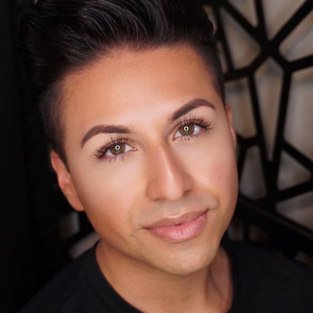 Meet your Posher, Christopher