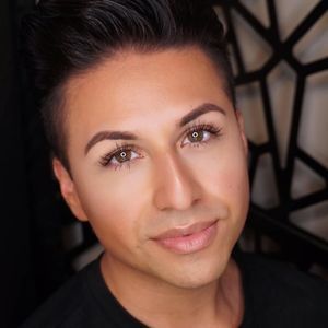 Meet your Posher, Christopher