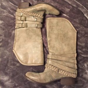 Mossimo Boots