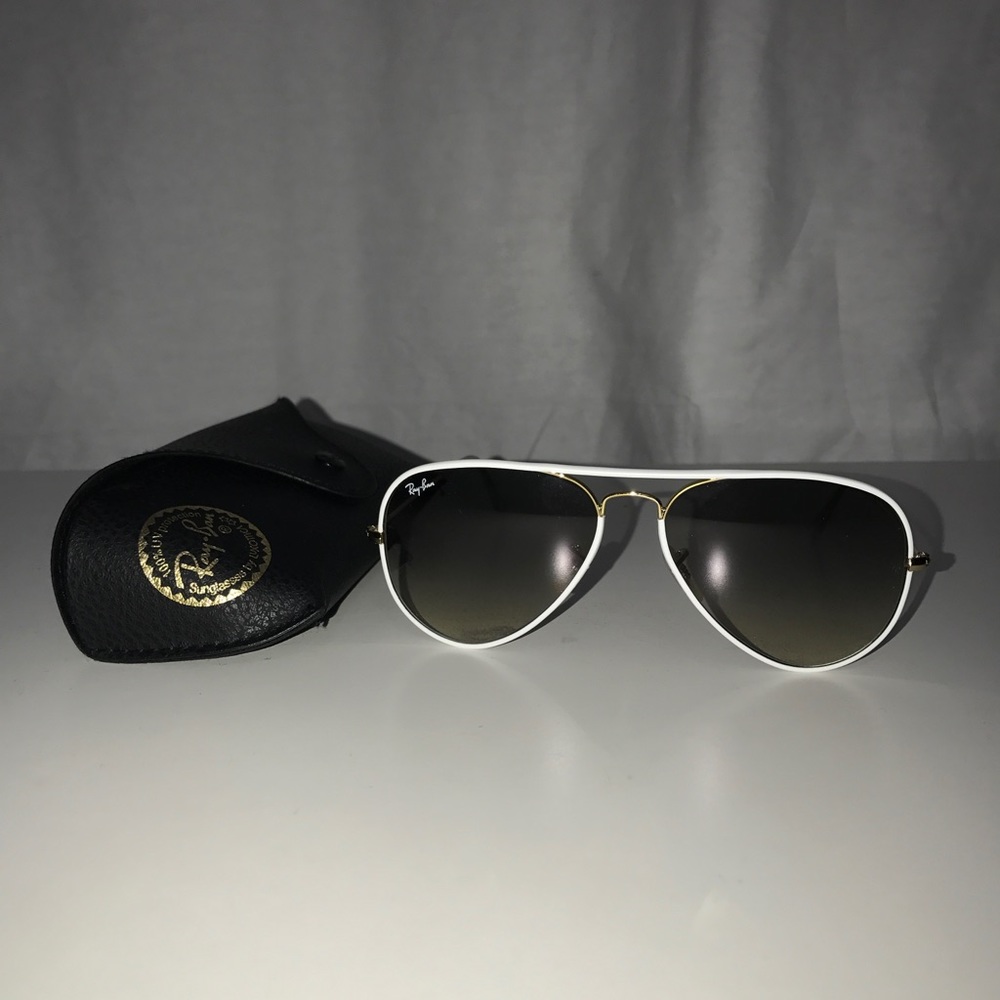 Ray-Ban Aviator Sunglasses NEW!