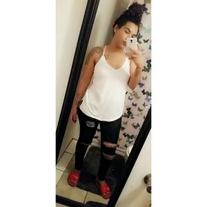 Meet your Posher, Kemely