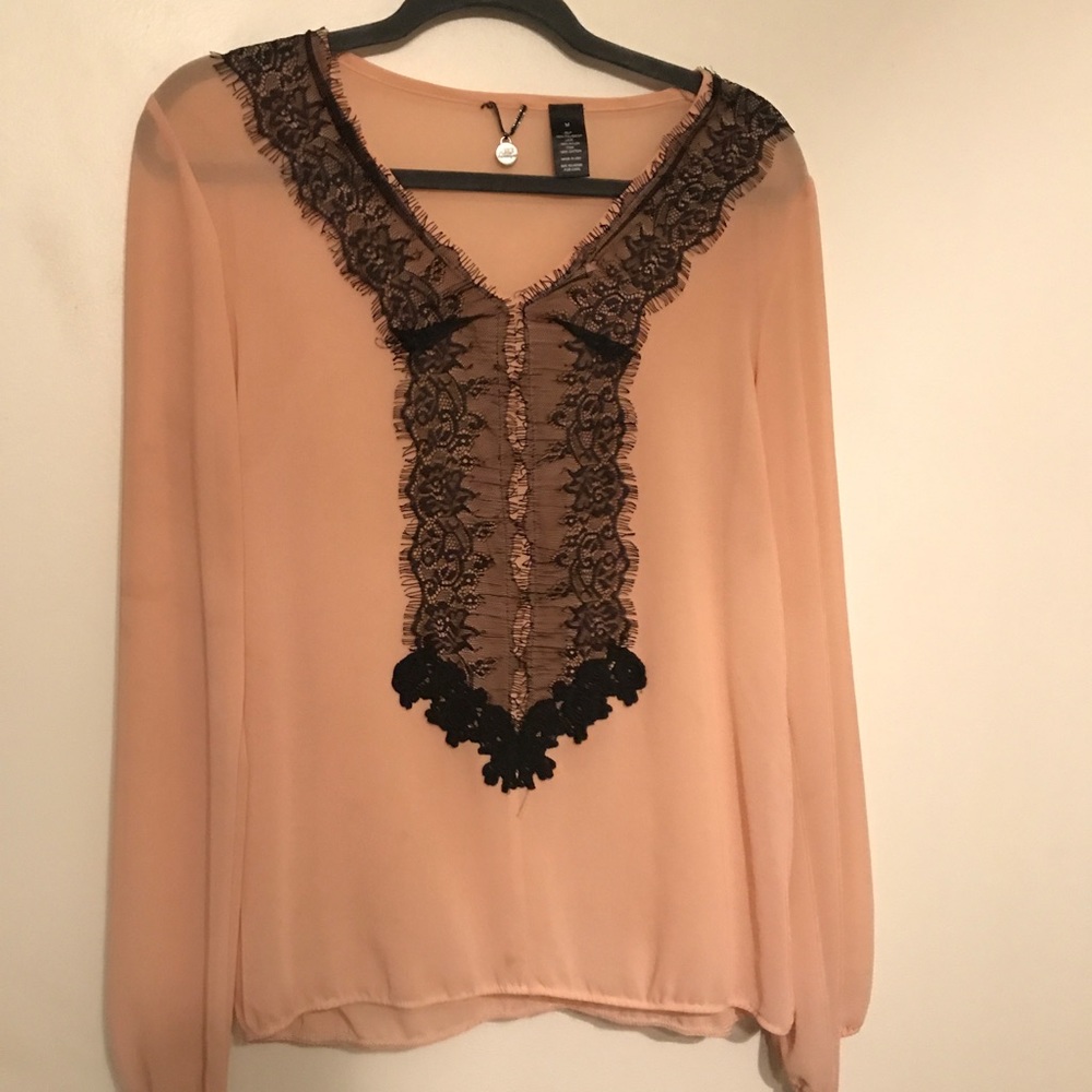 Buckle Boutique blouse